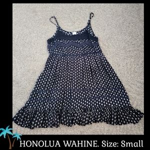 HONOLUA WAHINE: Size: S/ Cute Daisy Print Babydoll Dress